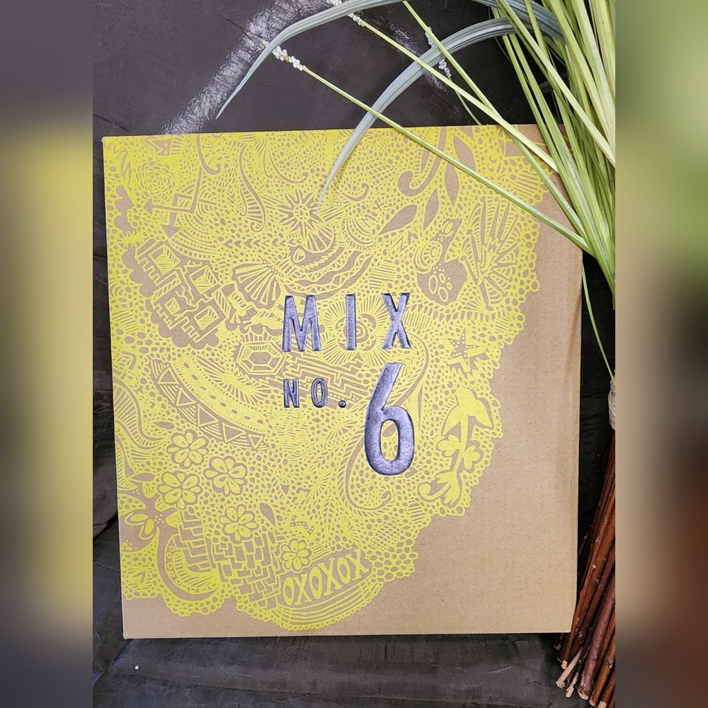 SHOES - Picture 4 of 4